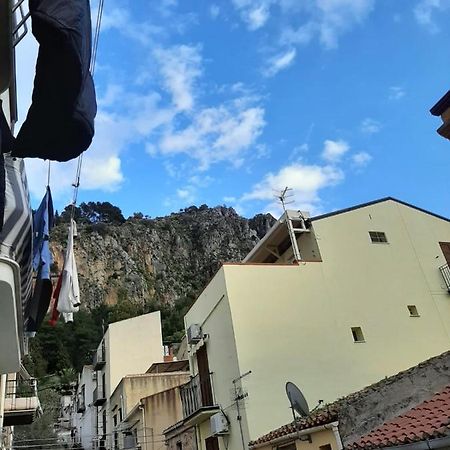 Il Nido Del Borgo Apartment Cefalu Bagian luar foto